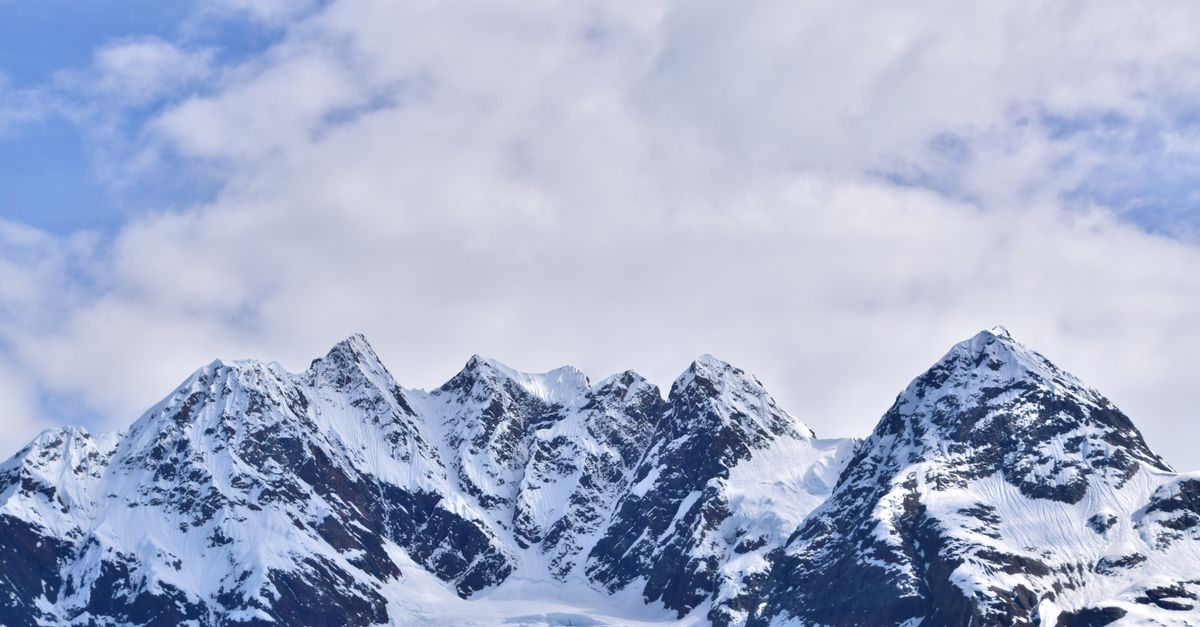 Koupit eSIM přes Avalanche: plaťte v AVAX, USDT nebo USDC
