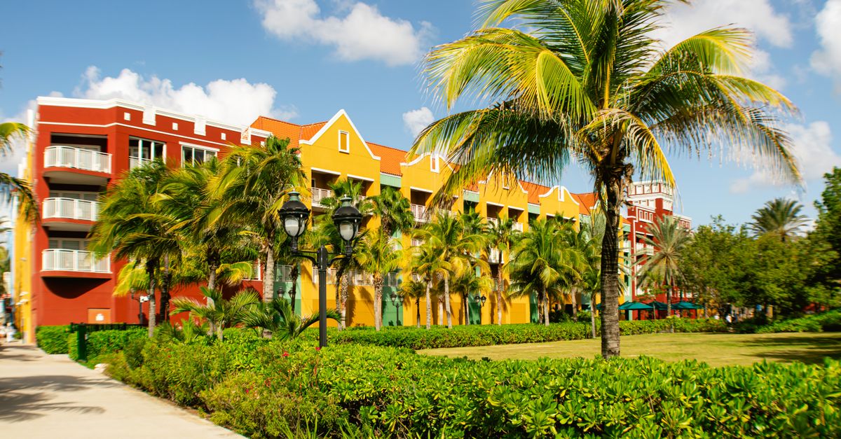 Curaçao eSIM: Mobile Data from Willemstad to Westpunt
