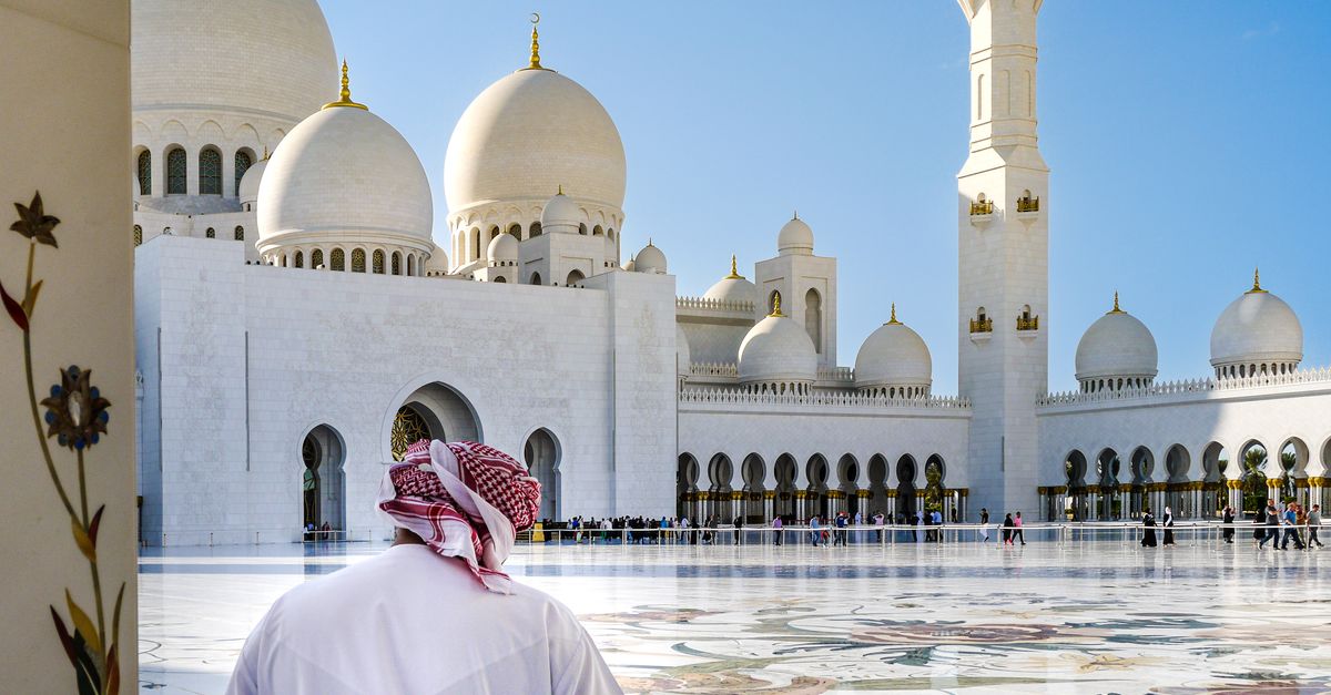 Culture, Customs and Etiquette in the UAE: A Traveller's Guide